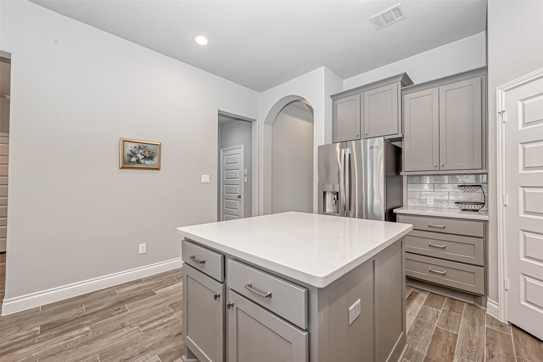 6935 Goldstrum Way Property Photo 10