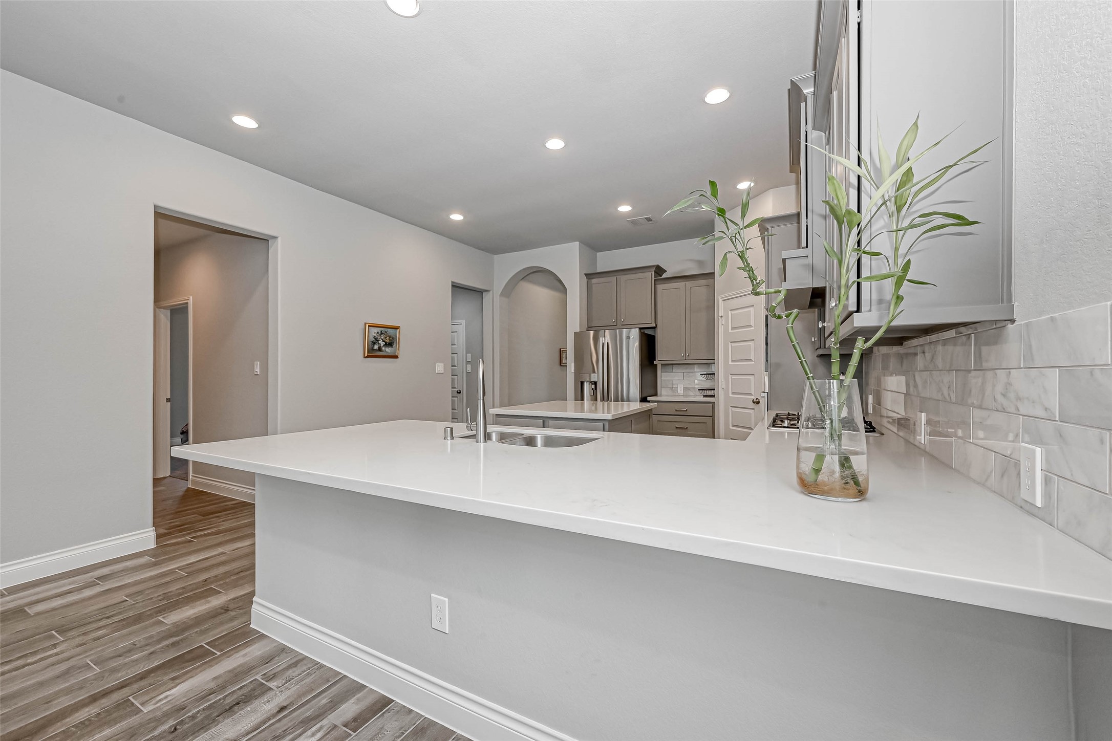 6935 Goldstrum Way Property Photo 12