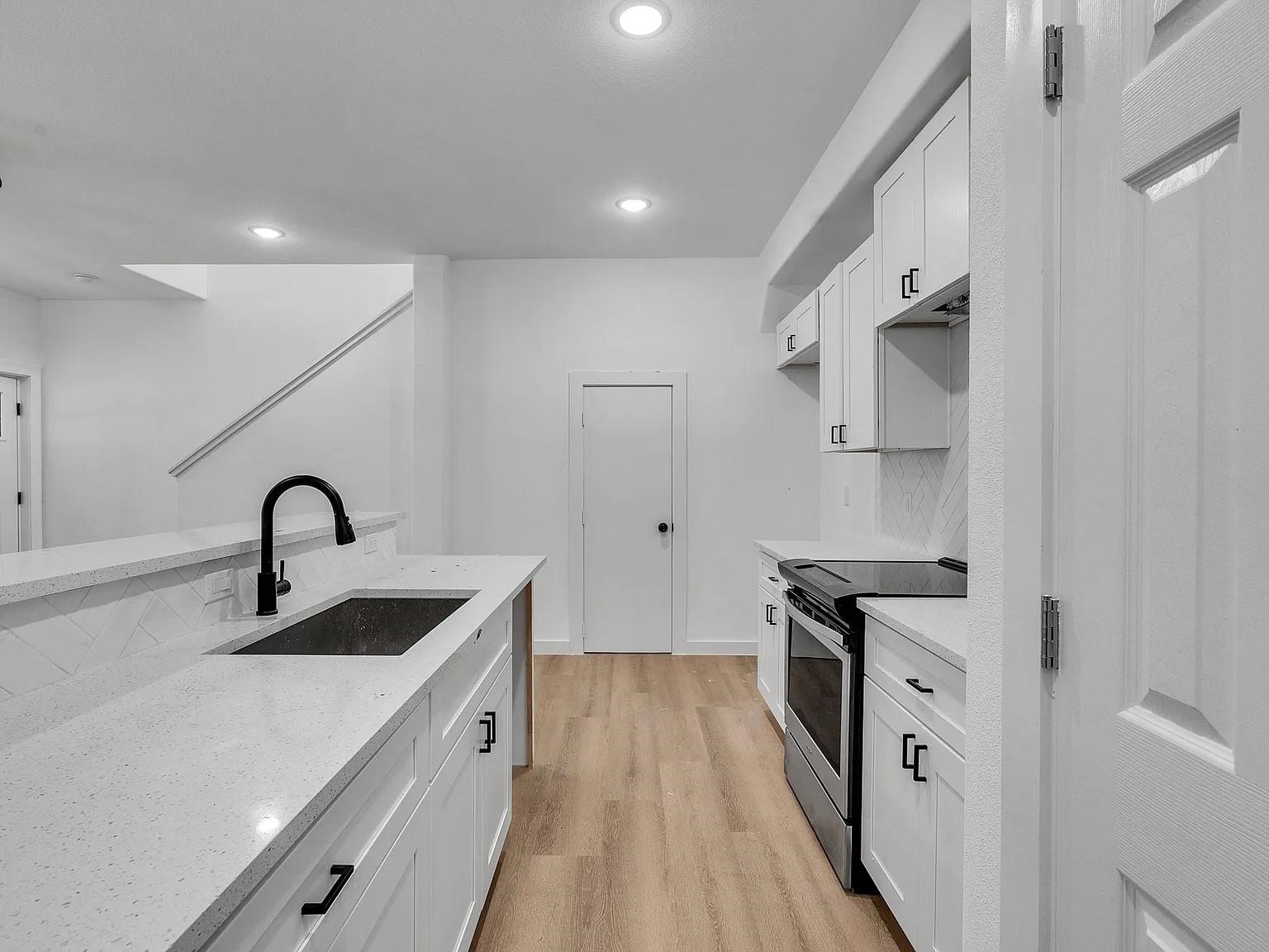 8411 Mahalia Drive A Property Photo 5