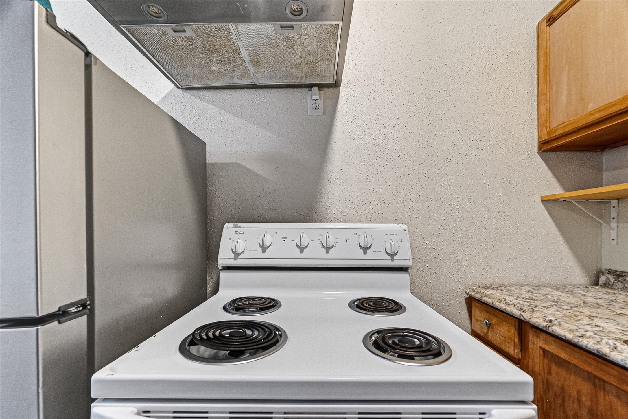 7738 Park Place Boulevard A Property Photo 7