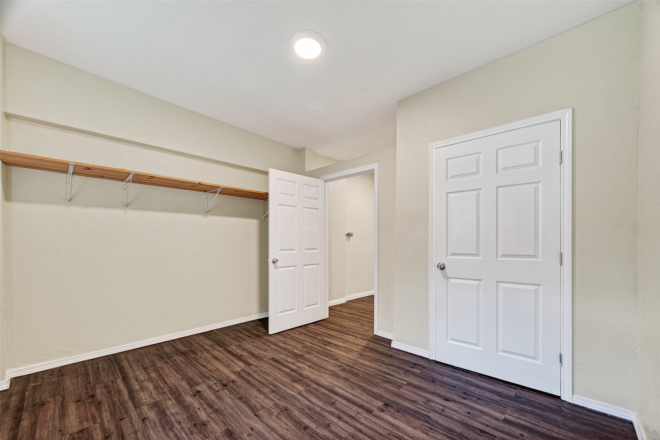 7738 Park Place Boulevard A Property Photo 10