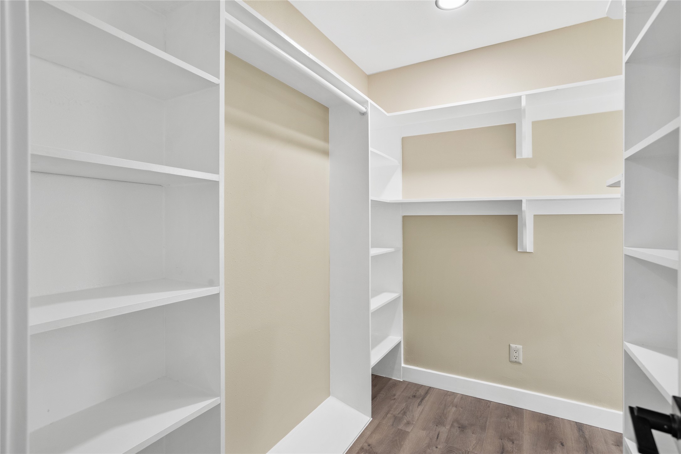 519 Concordia Drive Property Photo 16