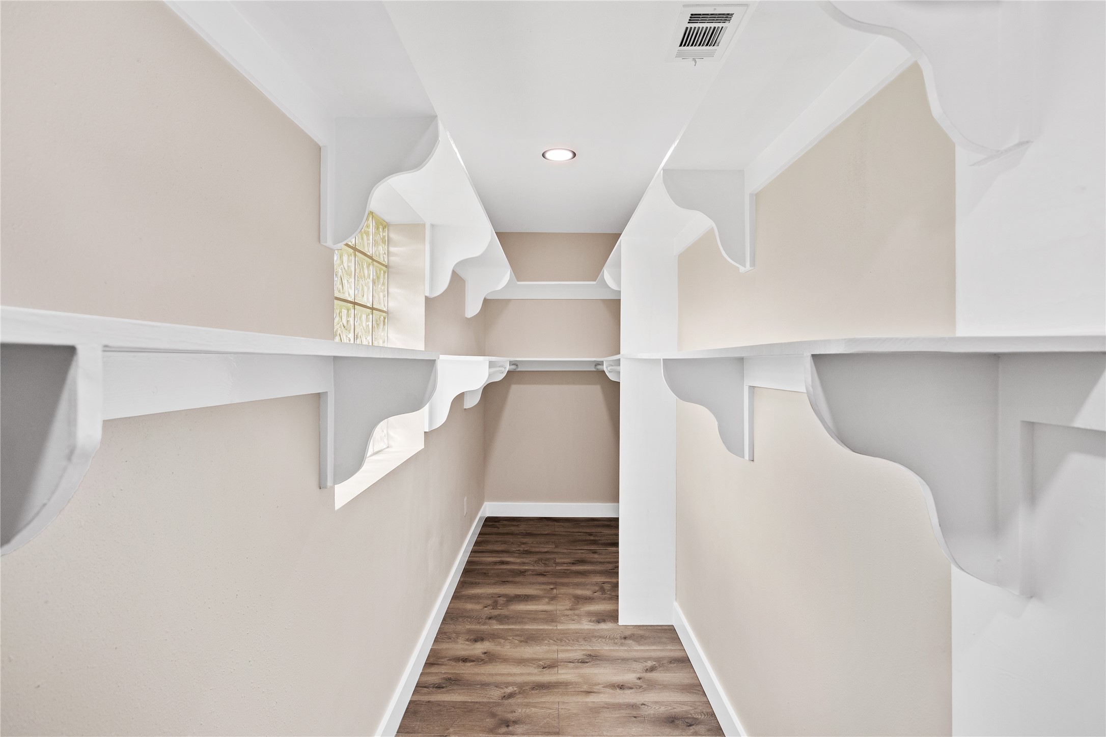 519 Concordia Drive Property Photo 17