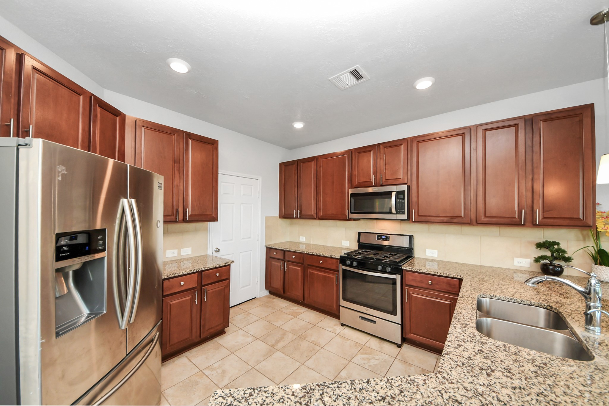 25118 Squire Knoll Street Property Photo 13