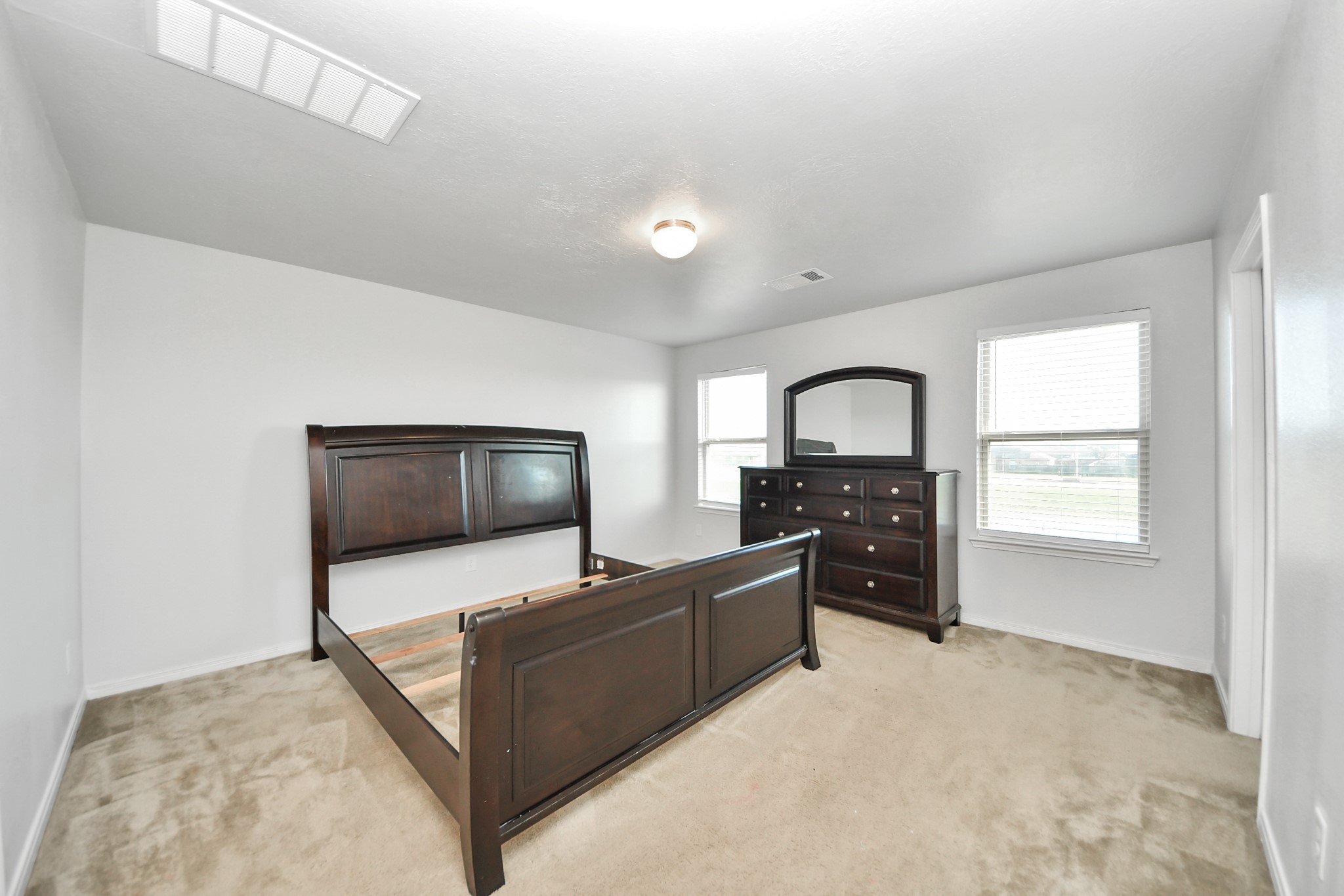 25118 Squire Knoll Street Property Photo 21