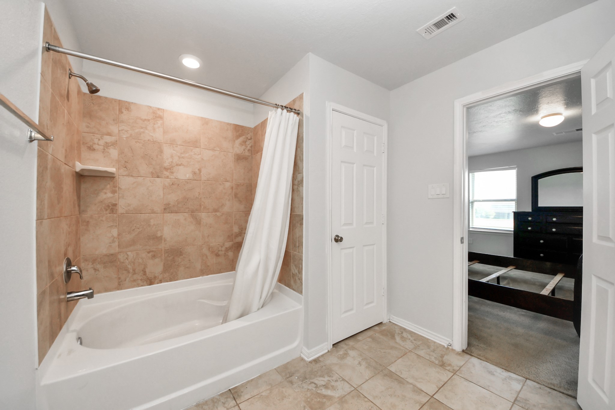 25118 Squire Knoll Street Property Photo 26