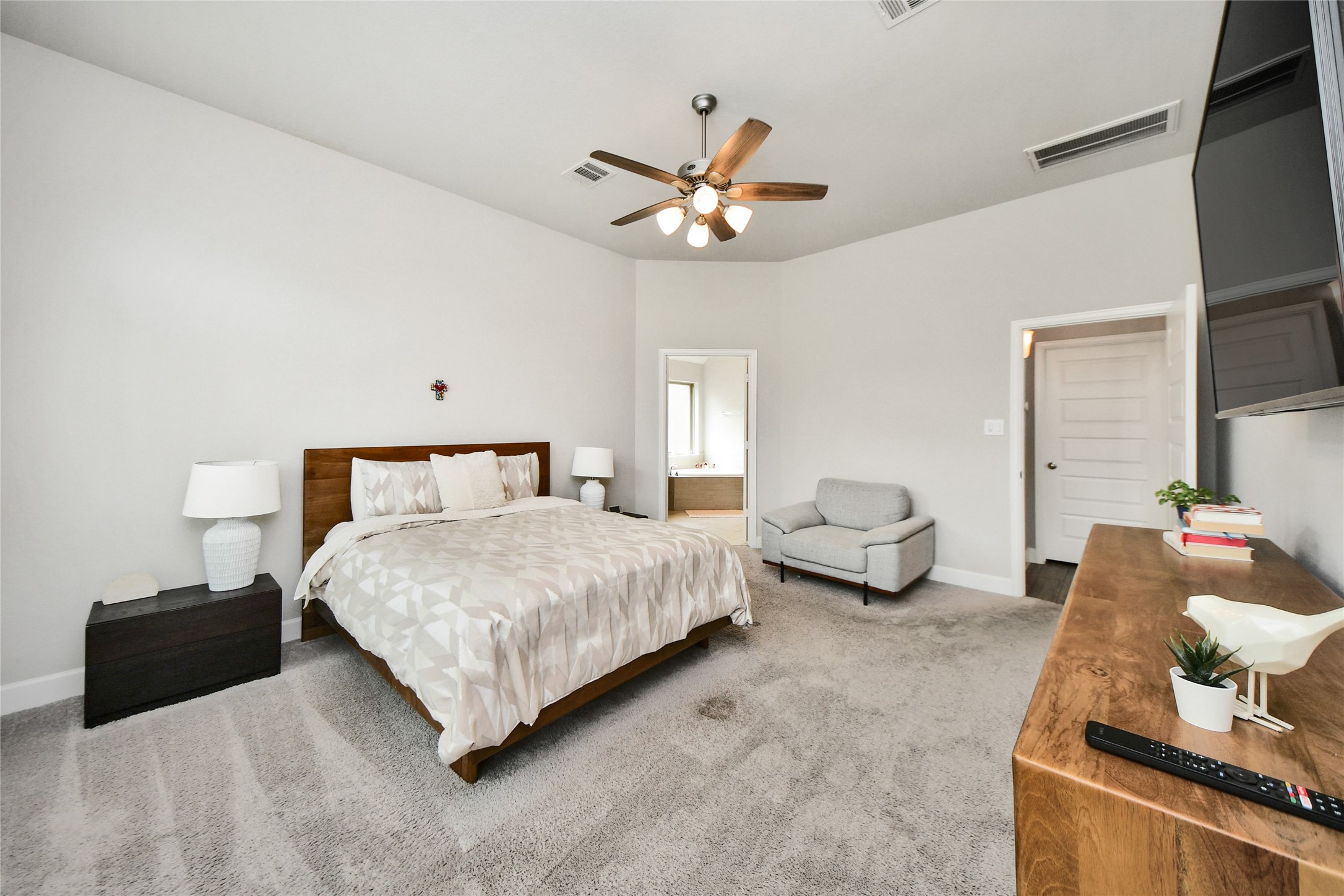 2206 Forest Trace Lane Property Photo 21