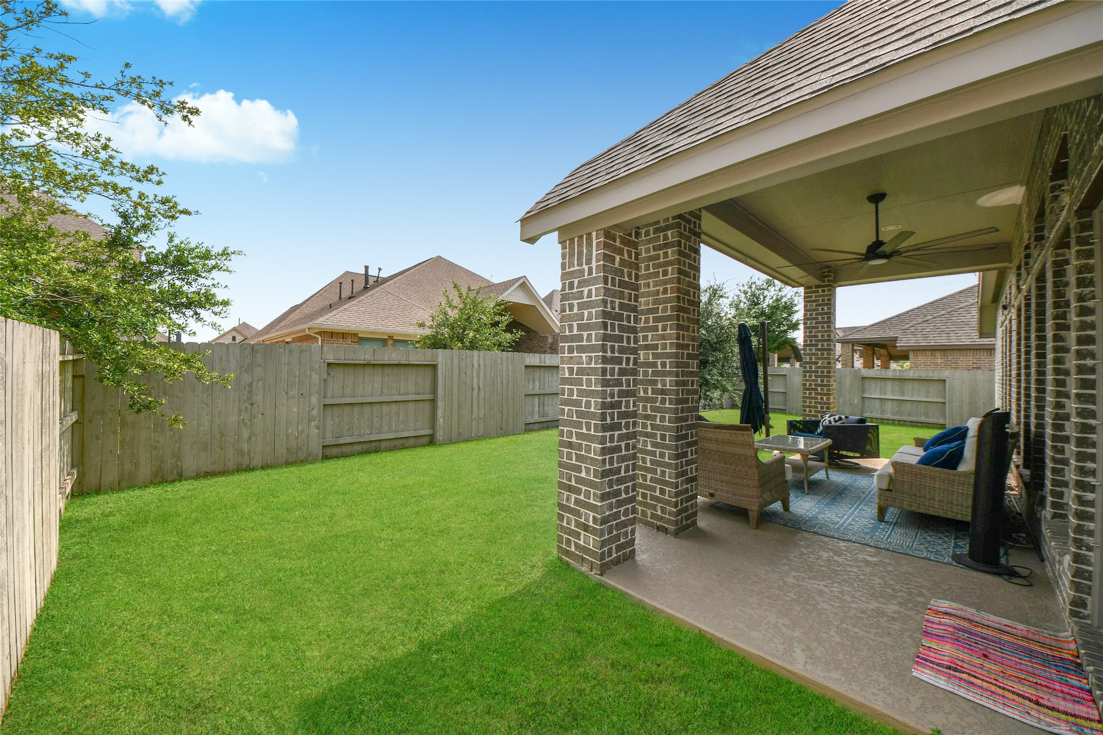 2206 Forest Trace Lane Property Photo 32