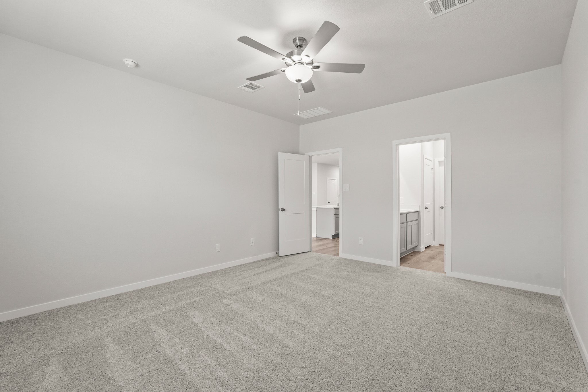 117 Rising Cedar Lane Property Photo 10