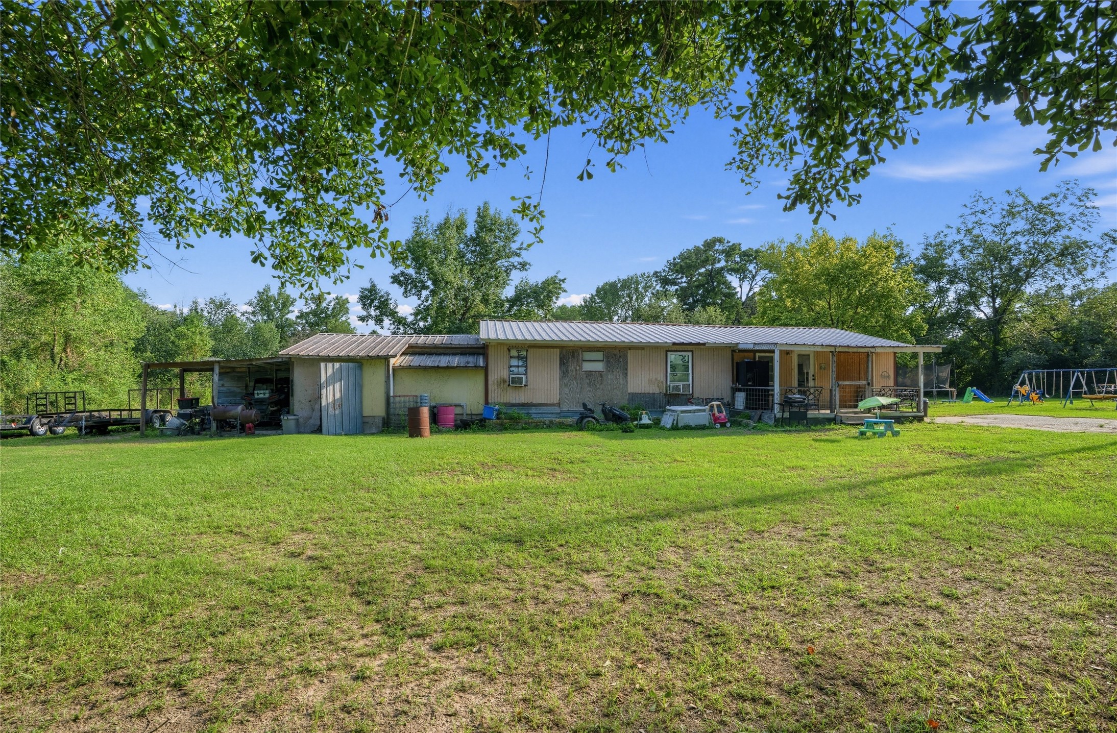 16887 Main Street Property Photo 9