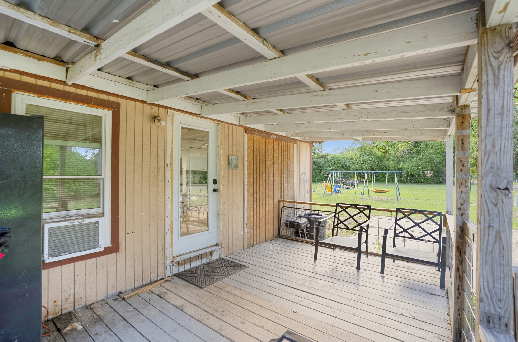16887 Main Street Property Photo 12
