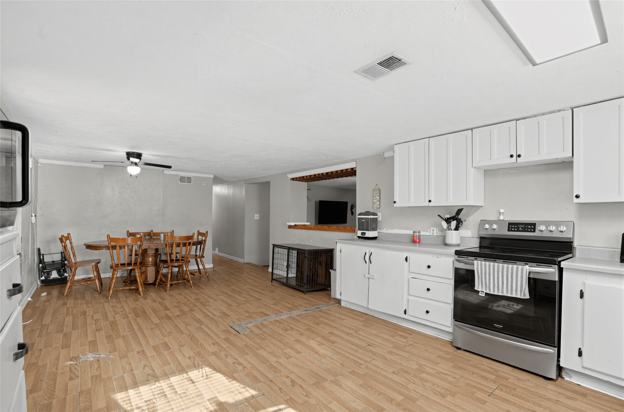 16887 Main Street Property Photo 18