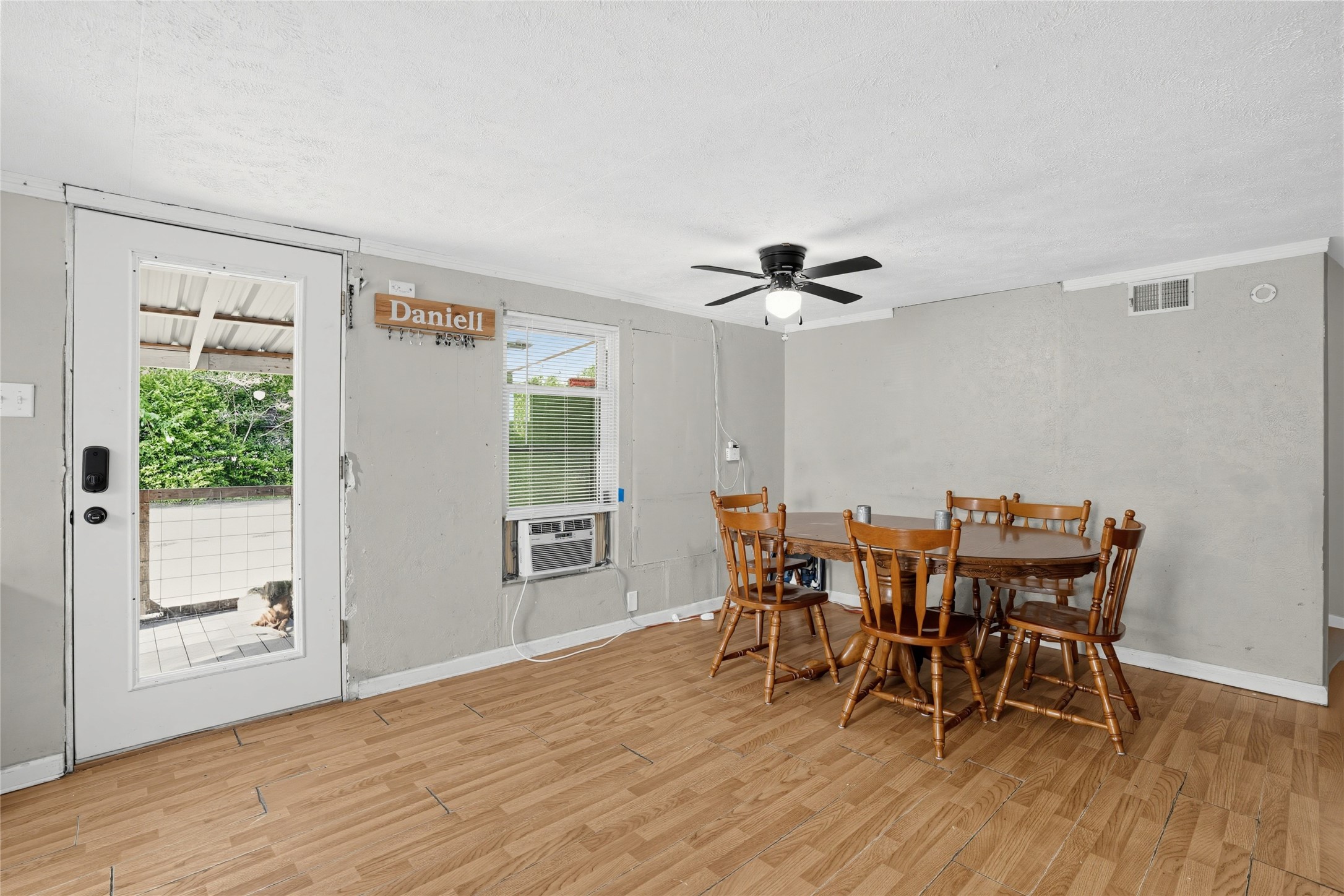 16887 Main Street Property Photo 20
