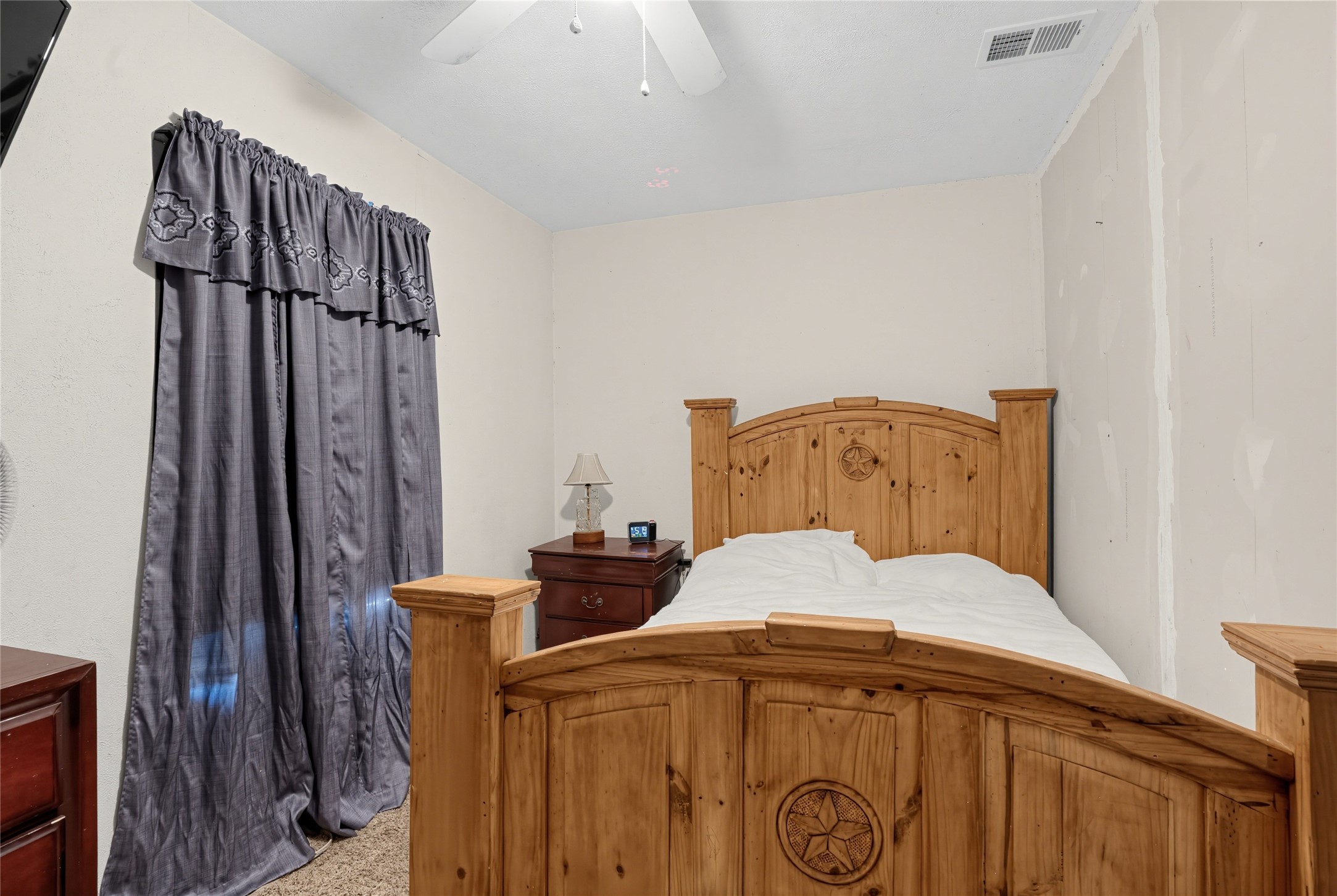 16887 Main Street Property Photo 24