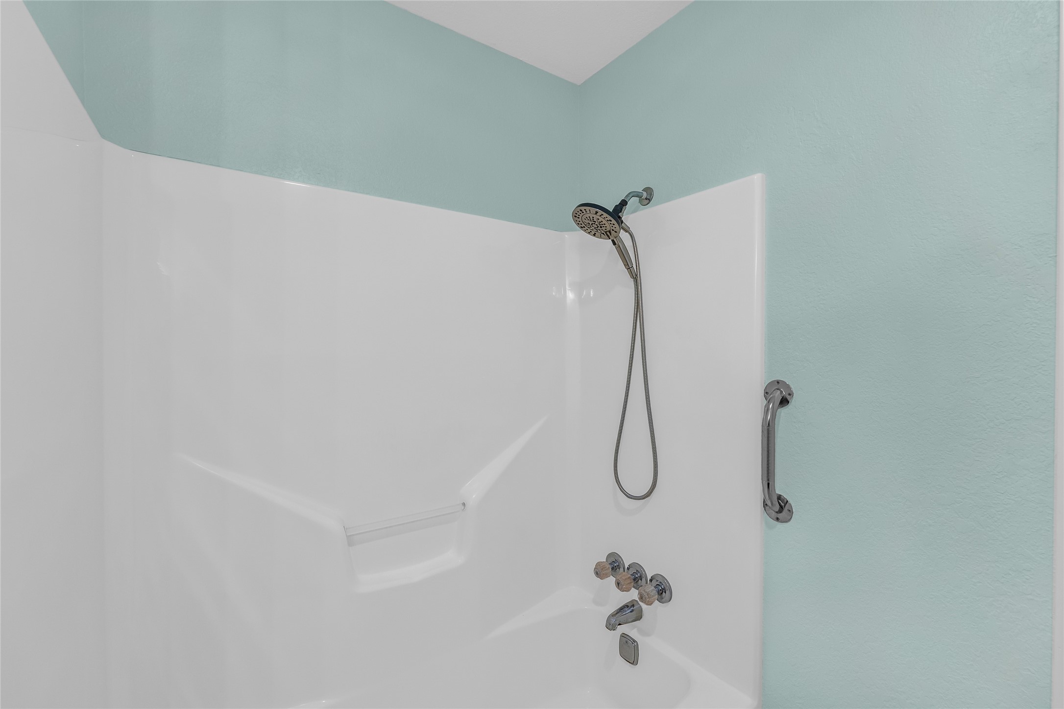 16526 Nassau Way Property Photo 25