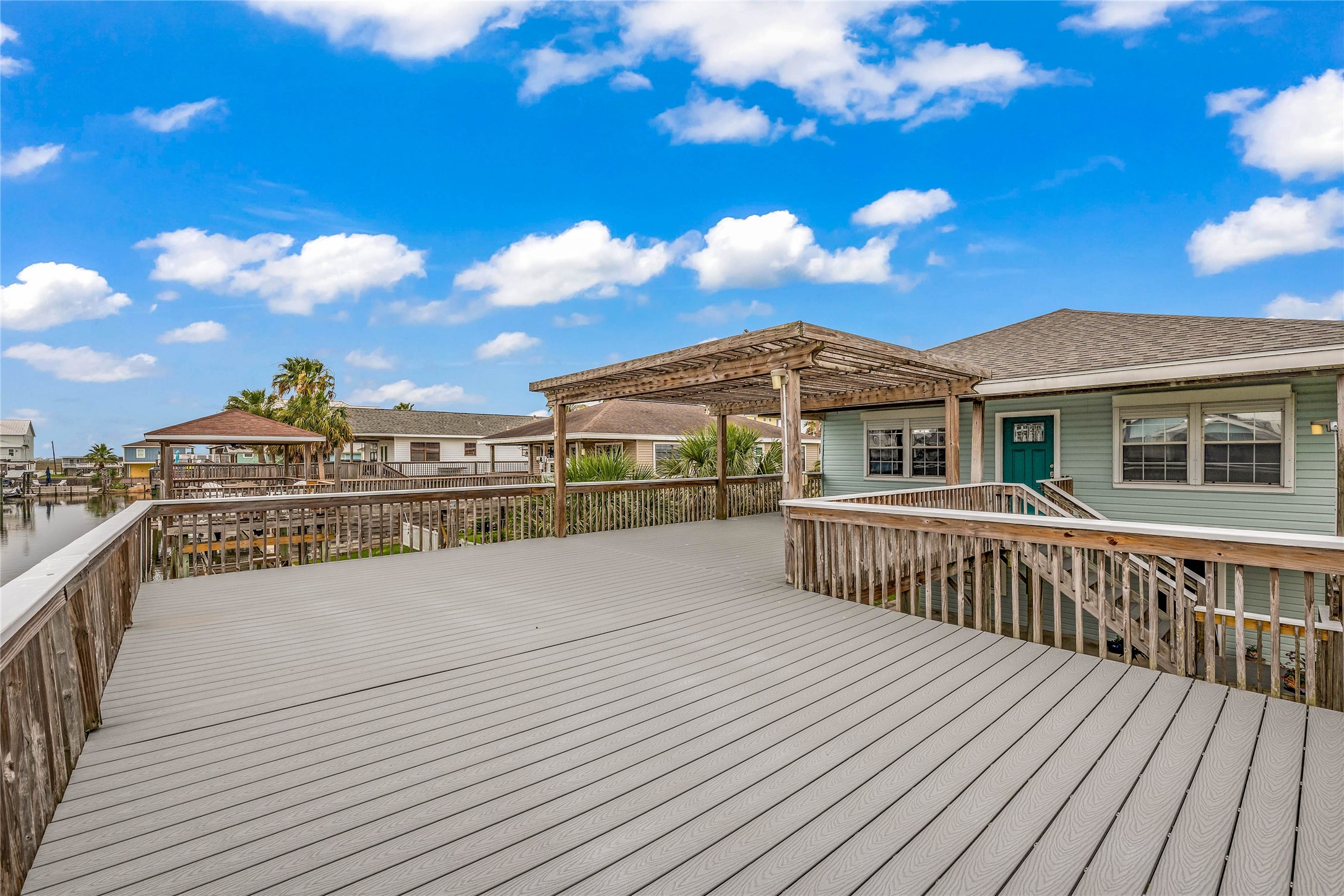16526 Nassau Way Property Photo 33