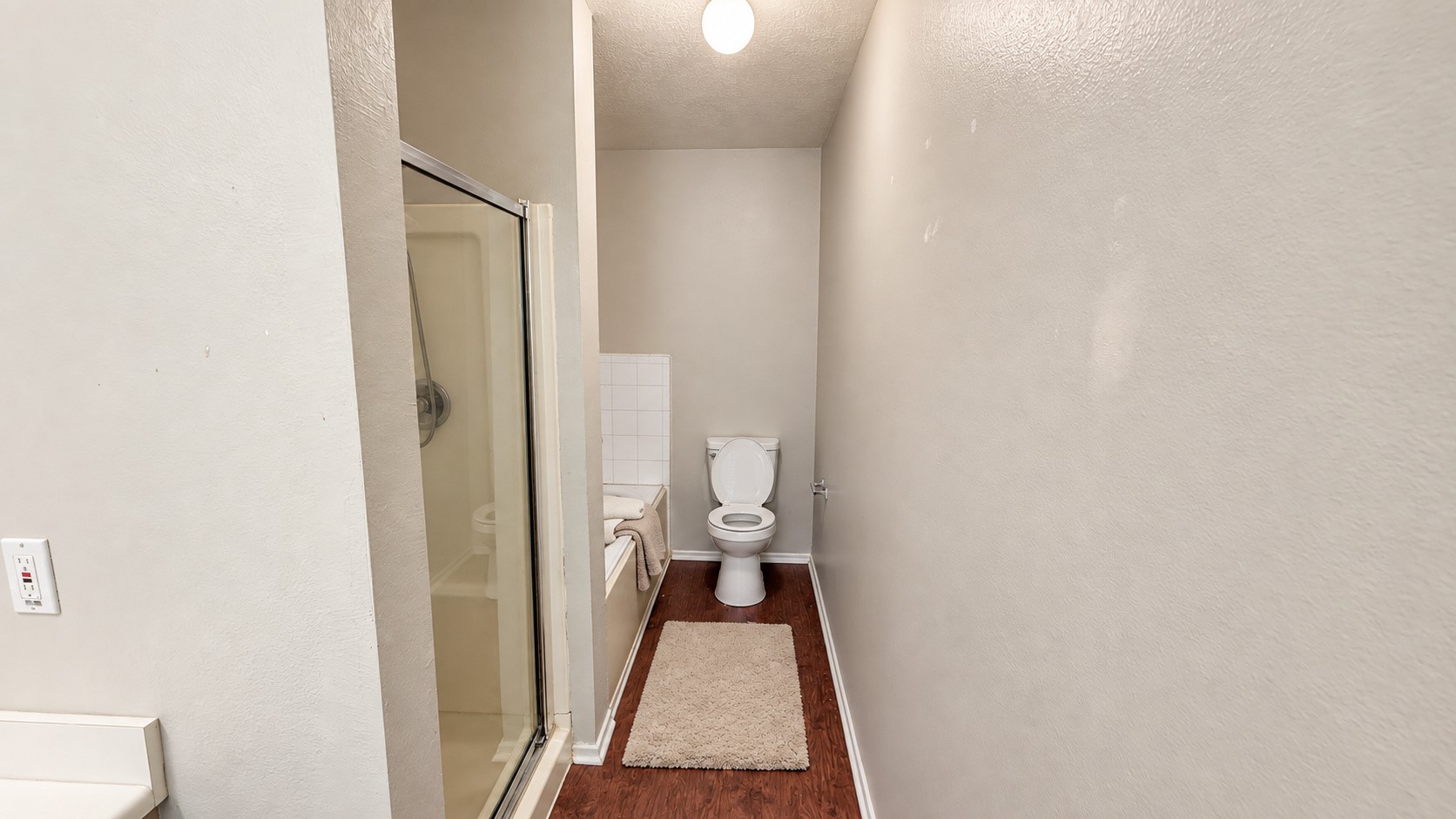 503 Willow West Drive Property Photo 12
