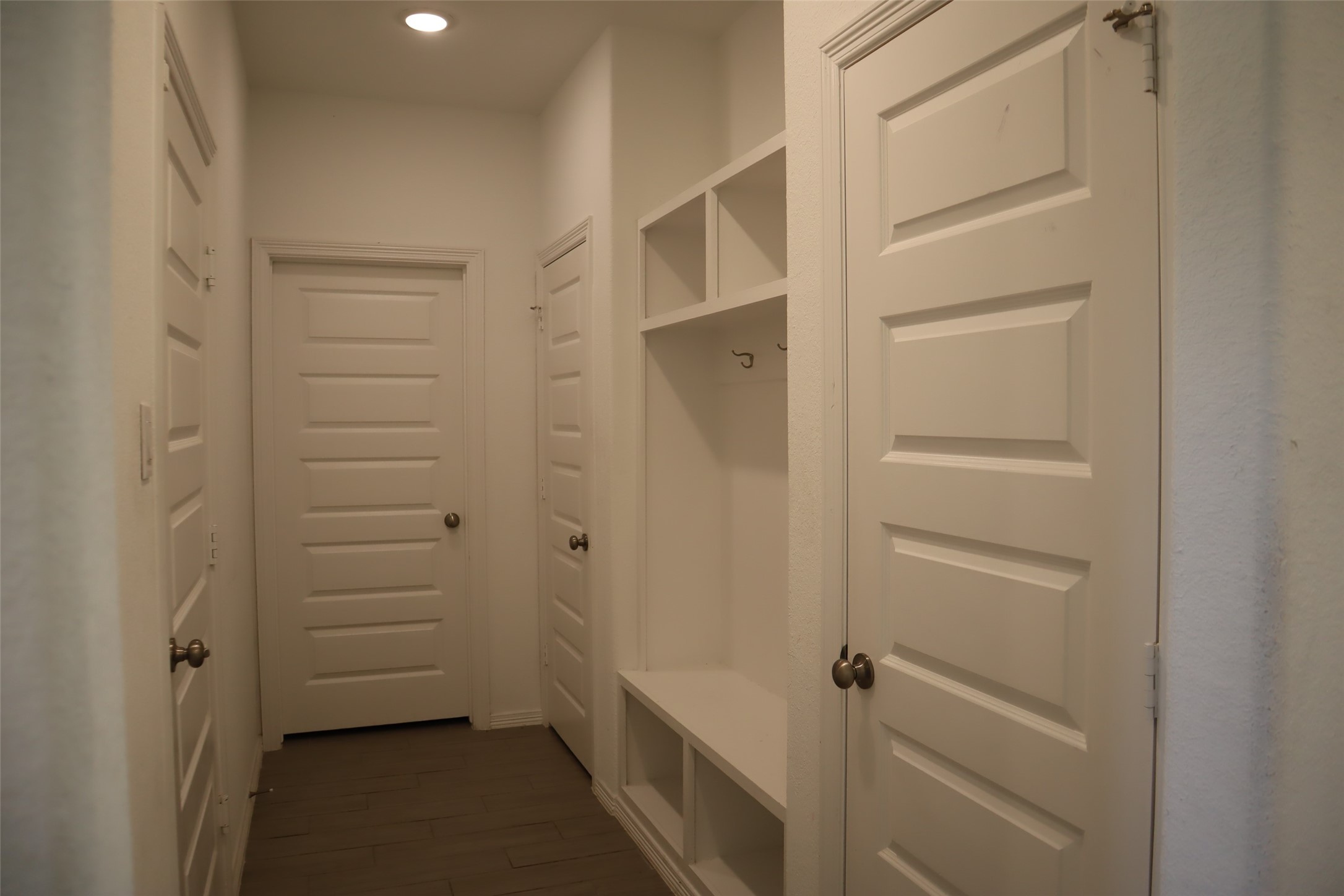 5806 Aurora Greens Lane Property Photo 6