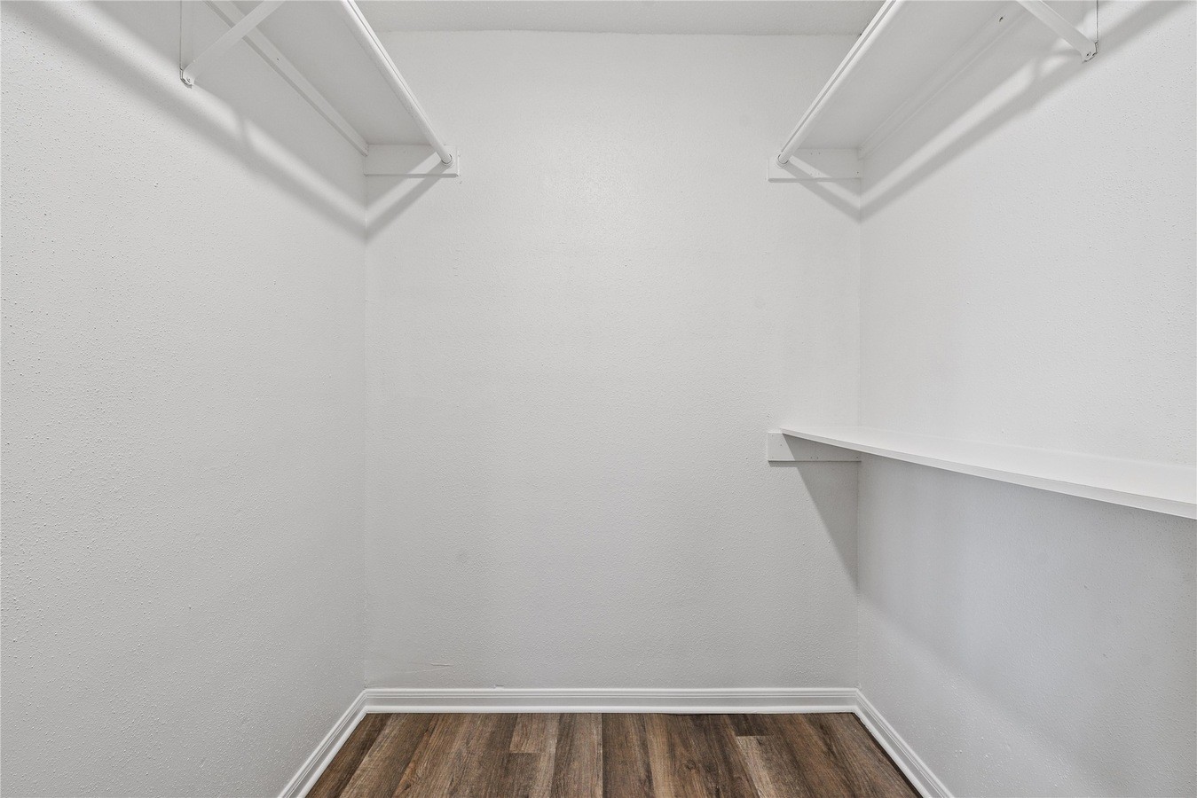 23806 Spring Moss Drive Property Photo 14