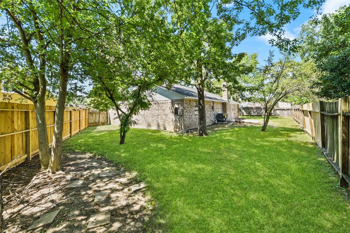 23806 Spring Moss Drive Property Photo 15
