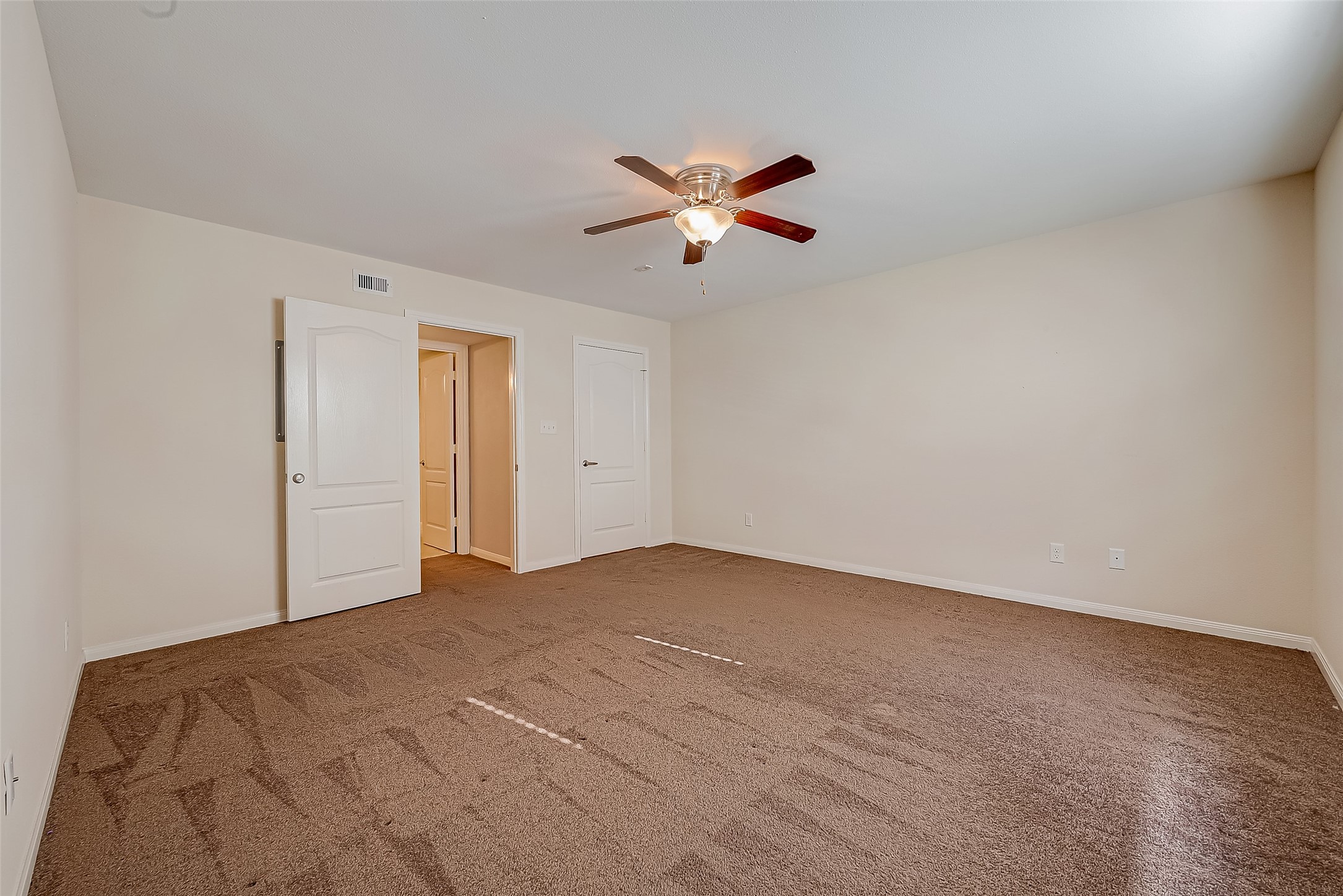 8415 Hearth Drive 21 Property Photo 13