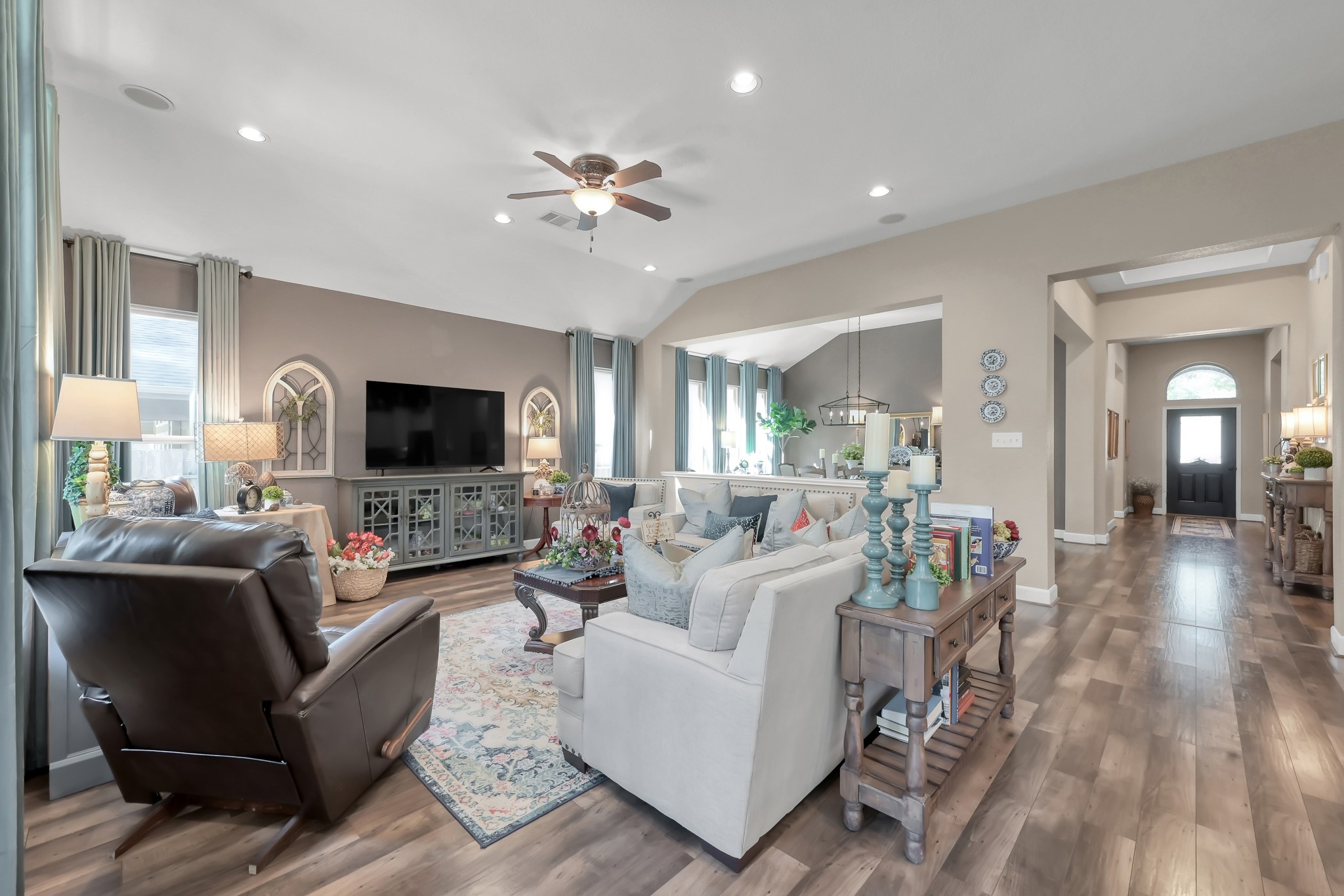 1930 Parnevik Place Property Photo 15