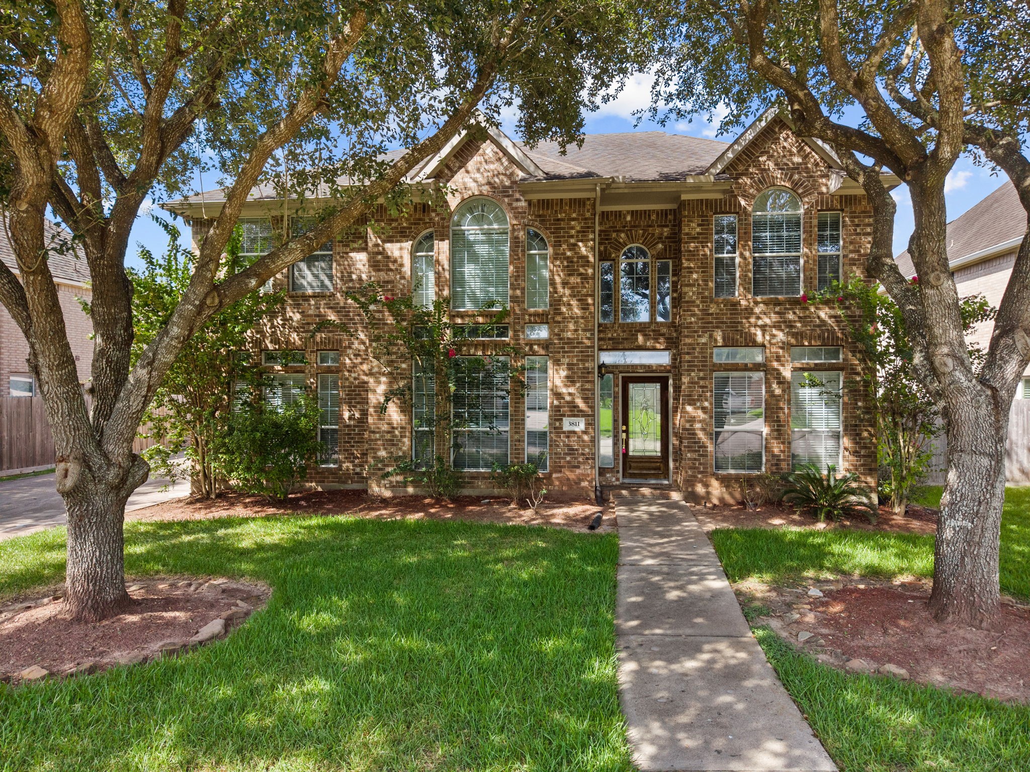 3811 Houston Lake Drive Property Photo 1