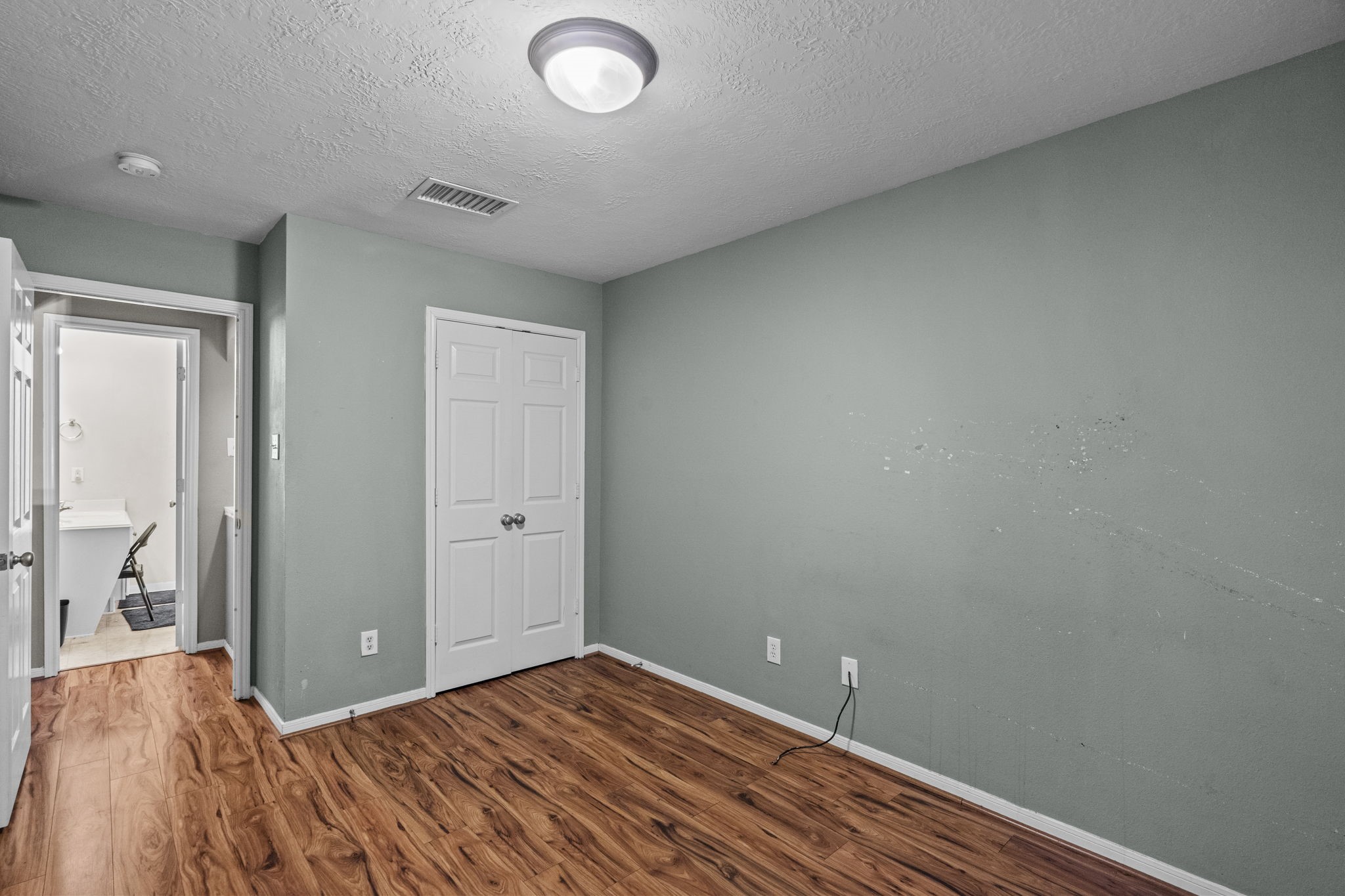3811 Houston Lake Drive Property Photo 12