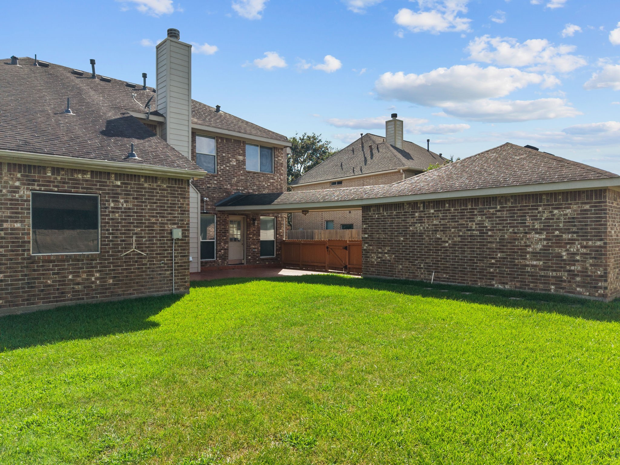 3811 Houston Lake Drive Property Photo 37