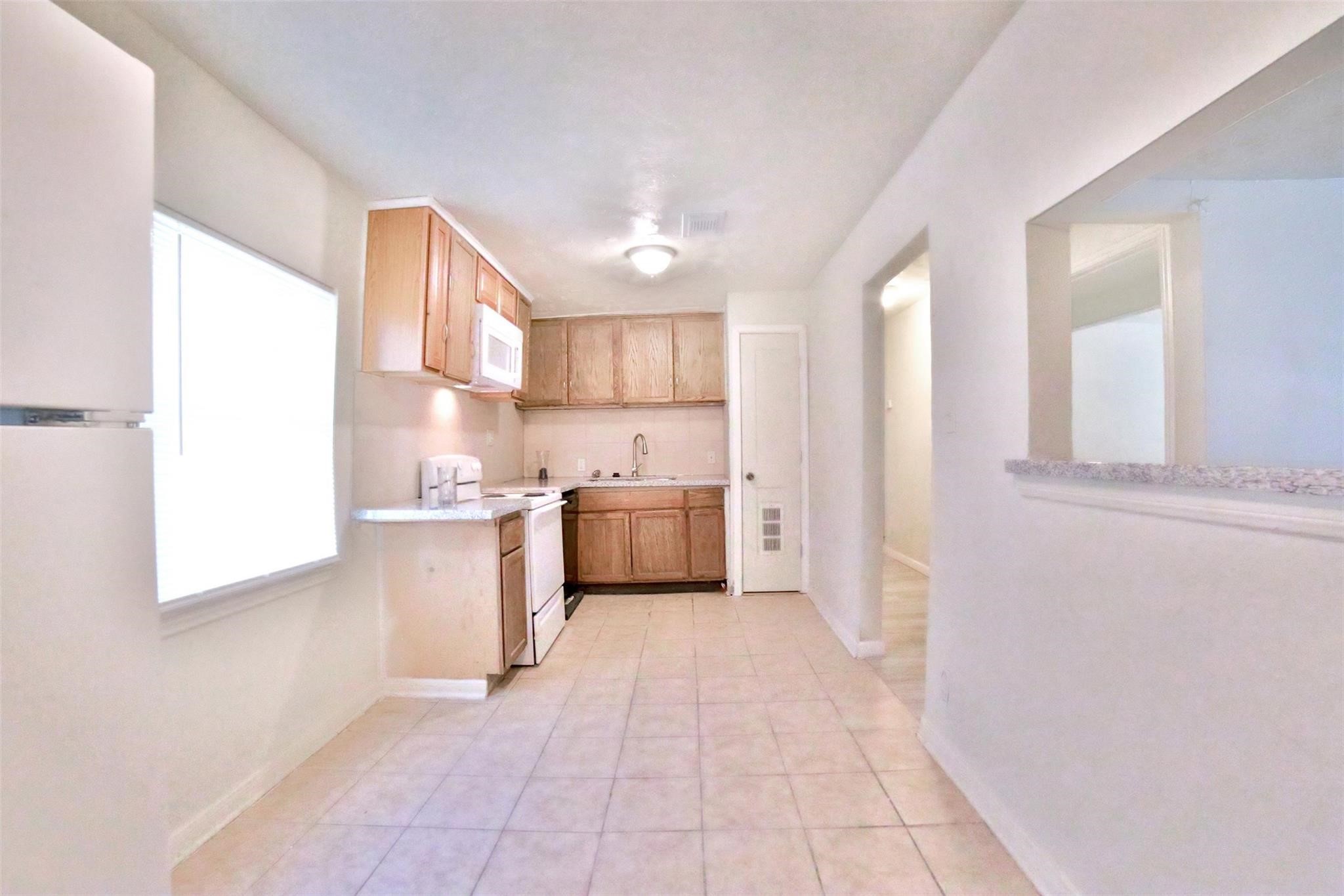 575 Pecan Drive Property Photo 5