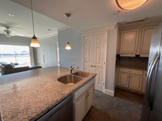 12800 Melville A-212 Property Photo 4