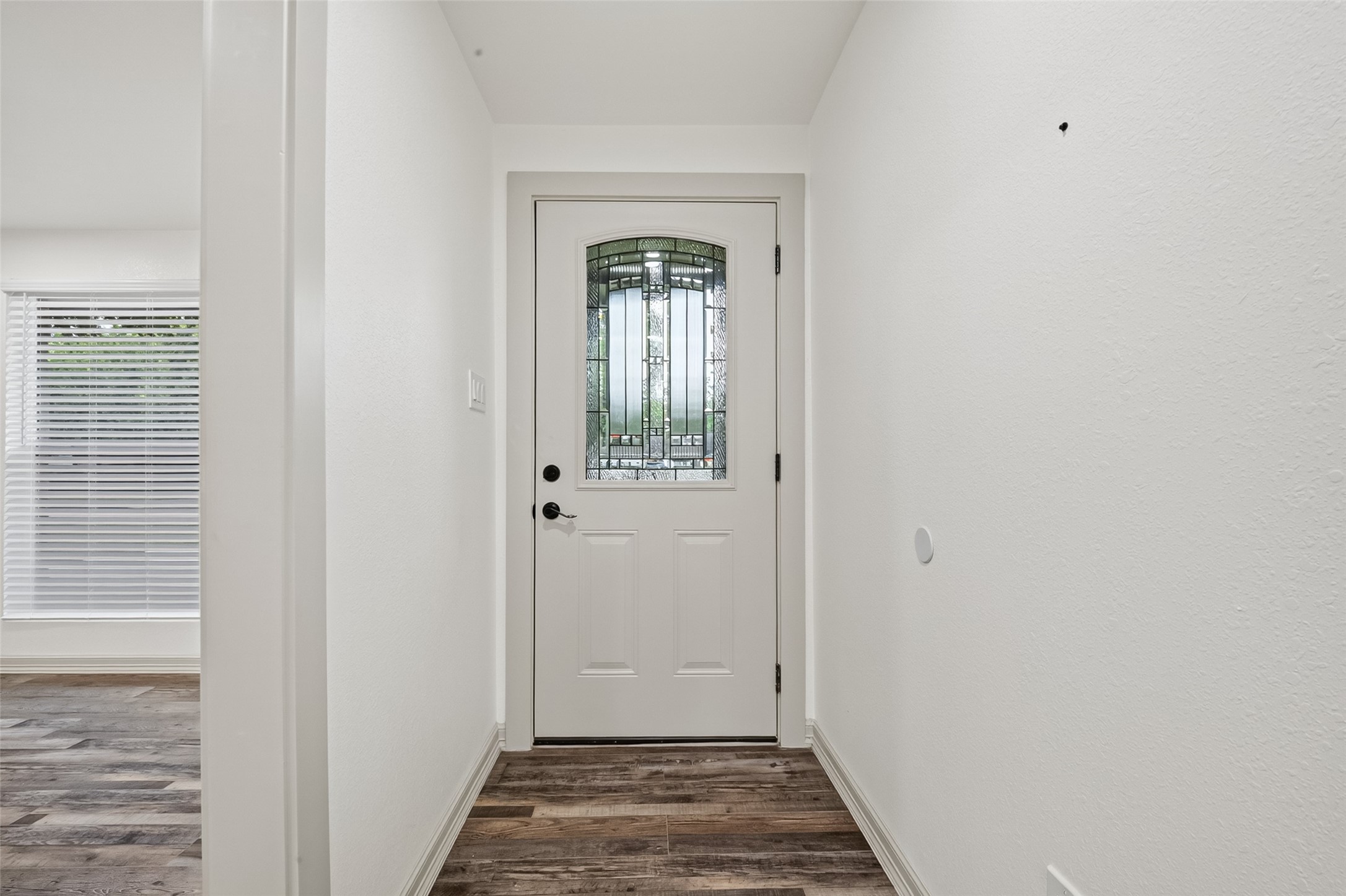 5803 Greencraig Drive Property Photo 3
