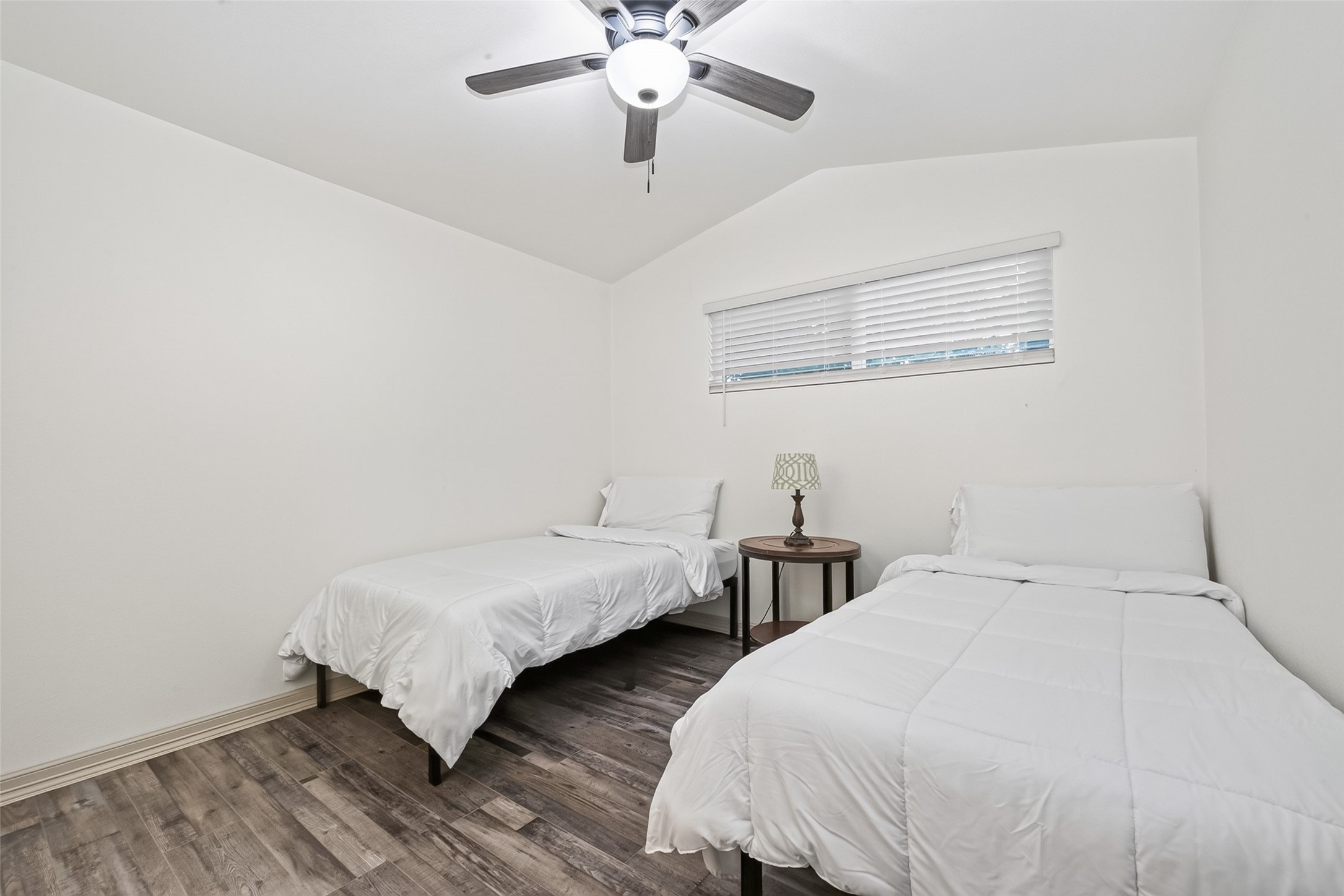 5803 Greencraig Drive Property Photo 16