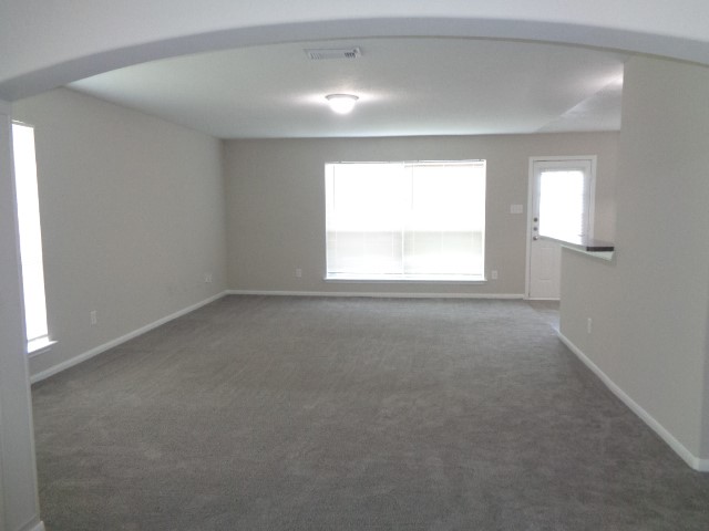 9503 Wyatt Oak Ln Property Photo 4