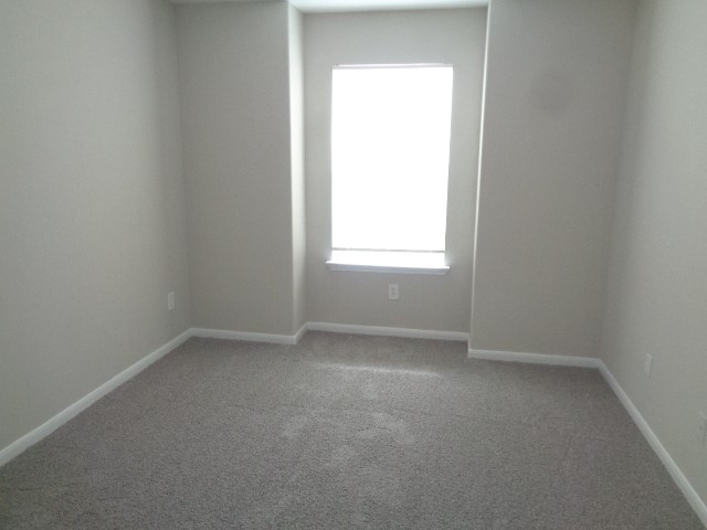 9503 Wyatt Oak Ln Property Photo 11