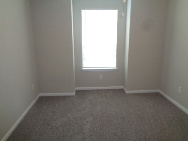 9503 Wyatt Oak Ln Property Photo 13