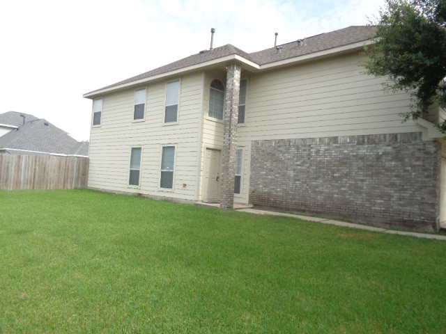 9503 Wyatt Oak Ln Property Photo 30