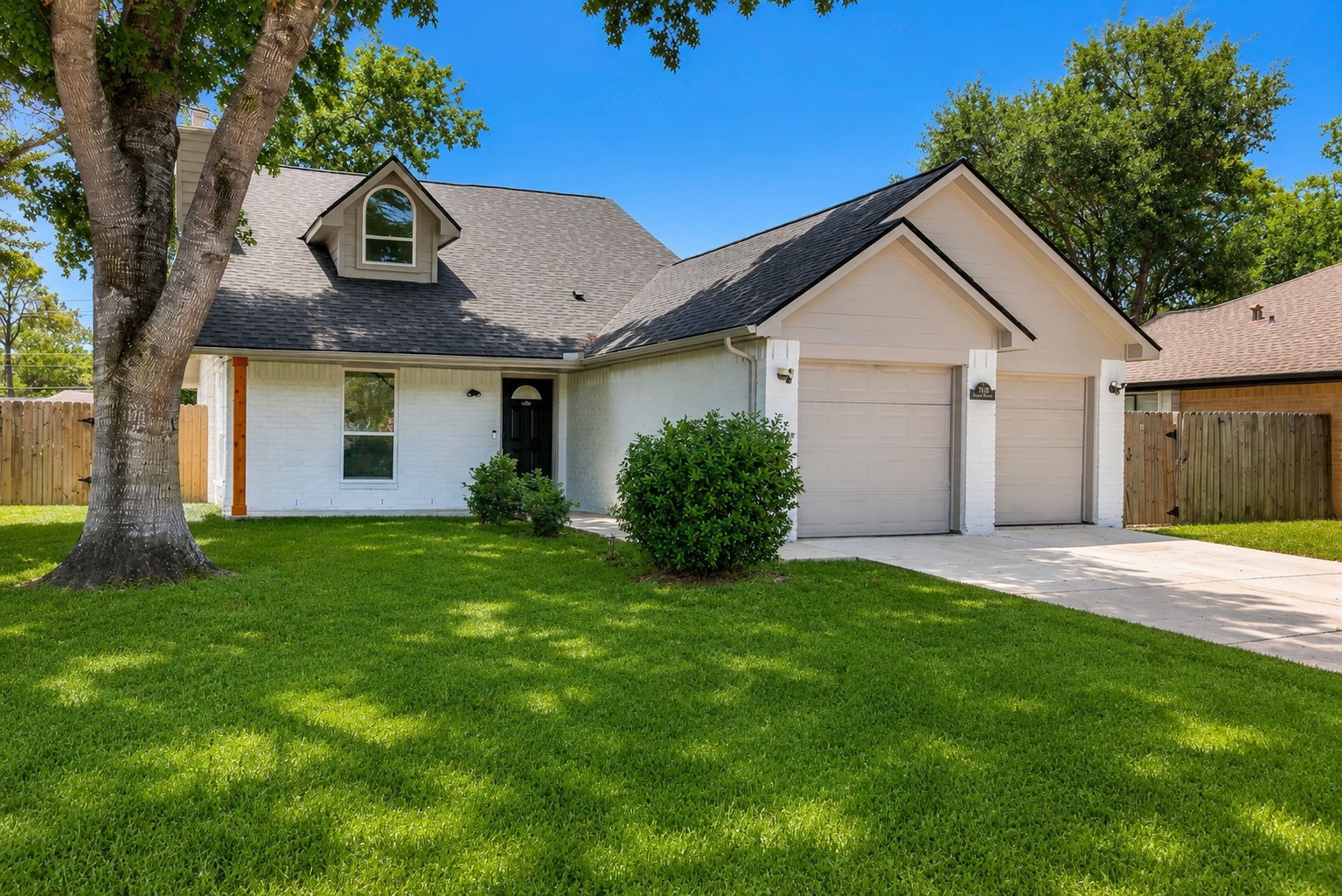 2618 Harvest Moon Drive Property Photo
