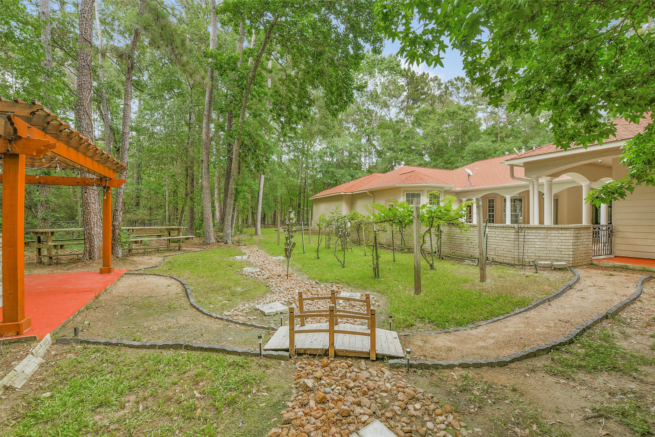 21971 Blazing Trail Property Photo 11