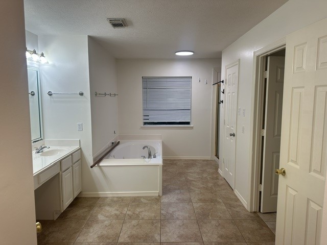 1030 Forestburg Drive Property Photo 13
