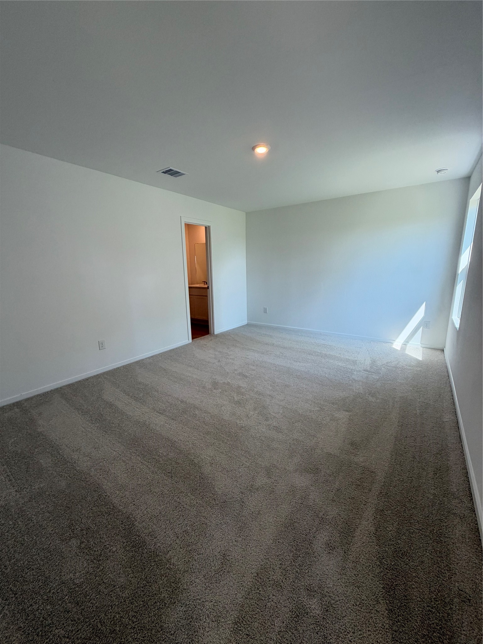 18574 Barrichello Drive Property Photo 5
