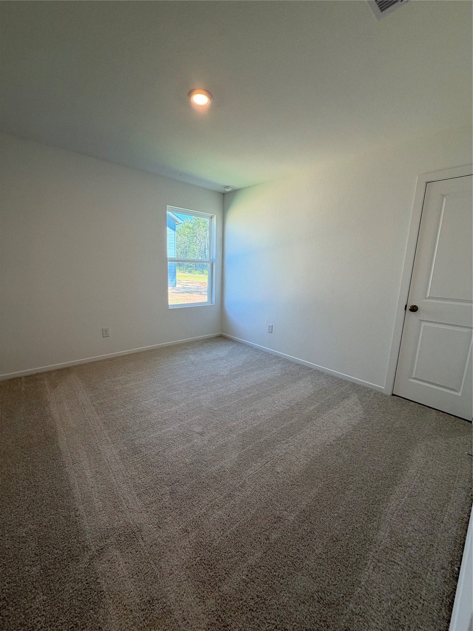18574 Barrichello Drive Property Photo 8