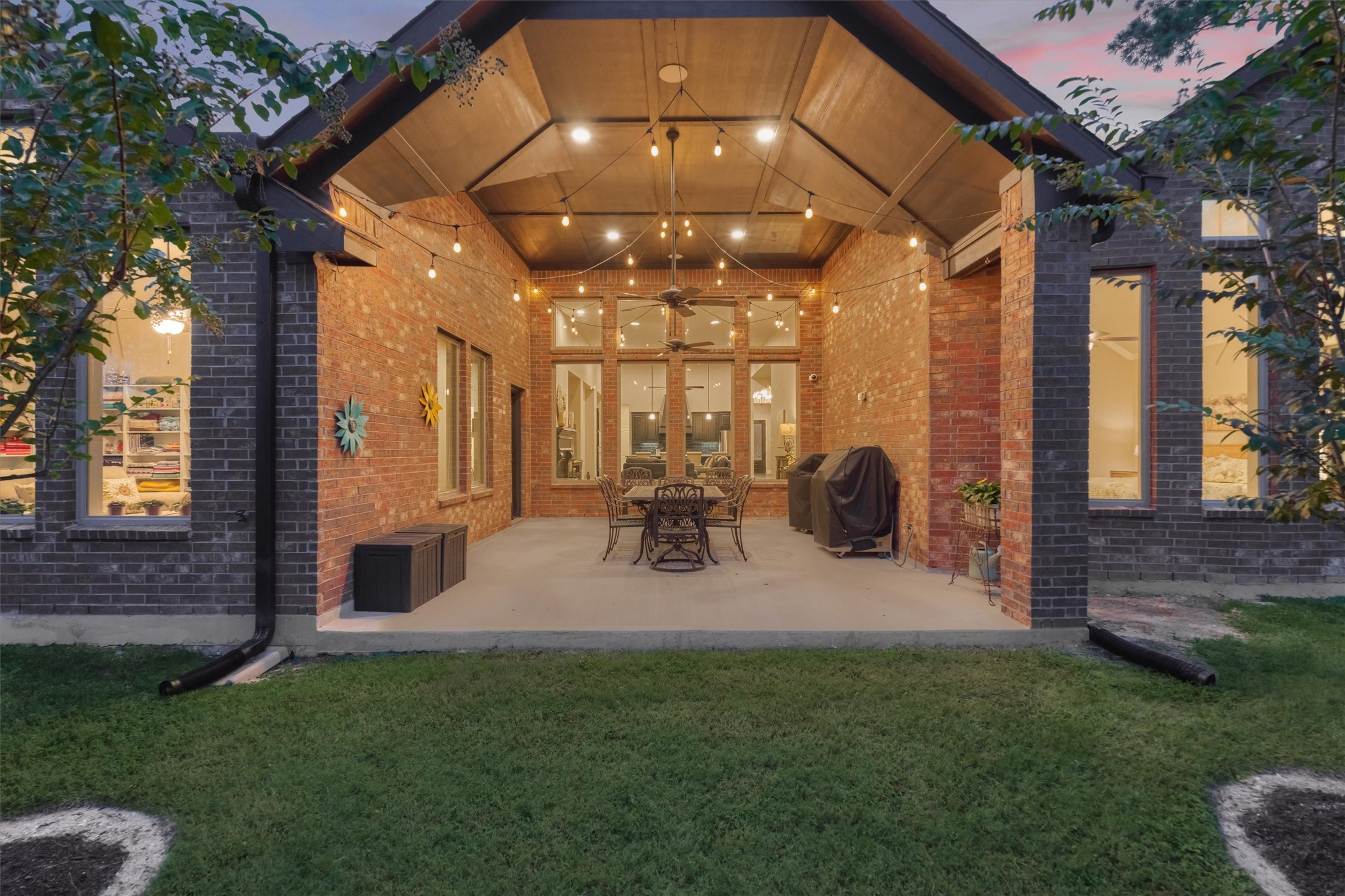 17301 Camillia Trails Property Photo 2