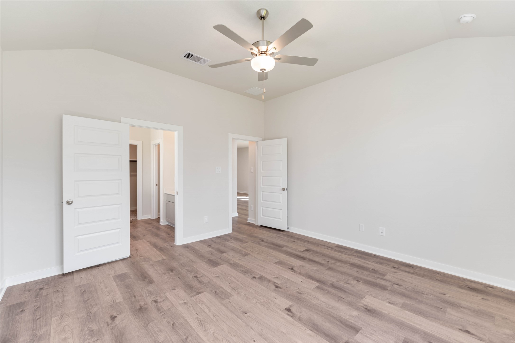 11928 Avian Avenue Property Photo 16