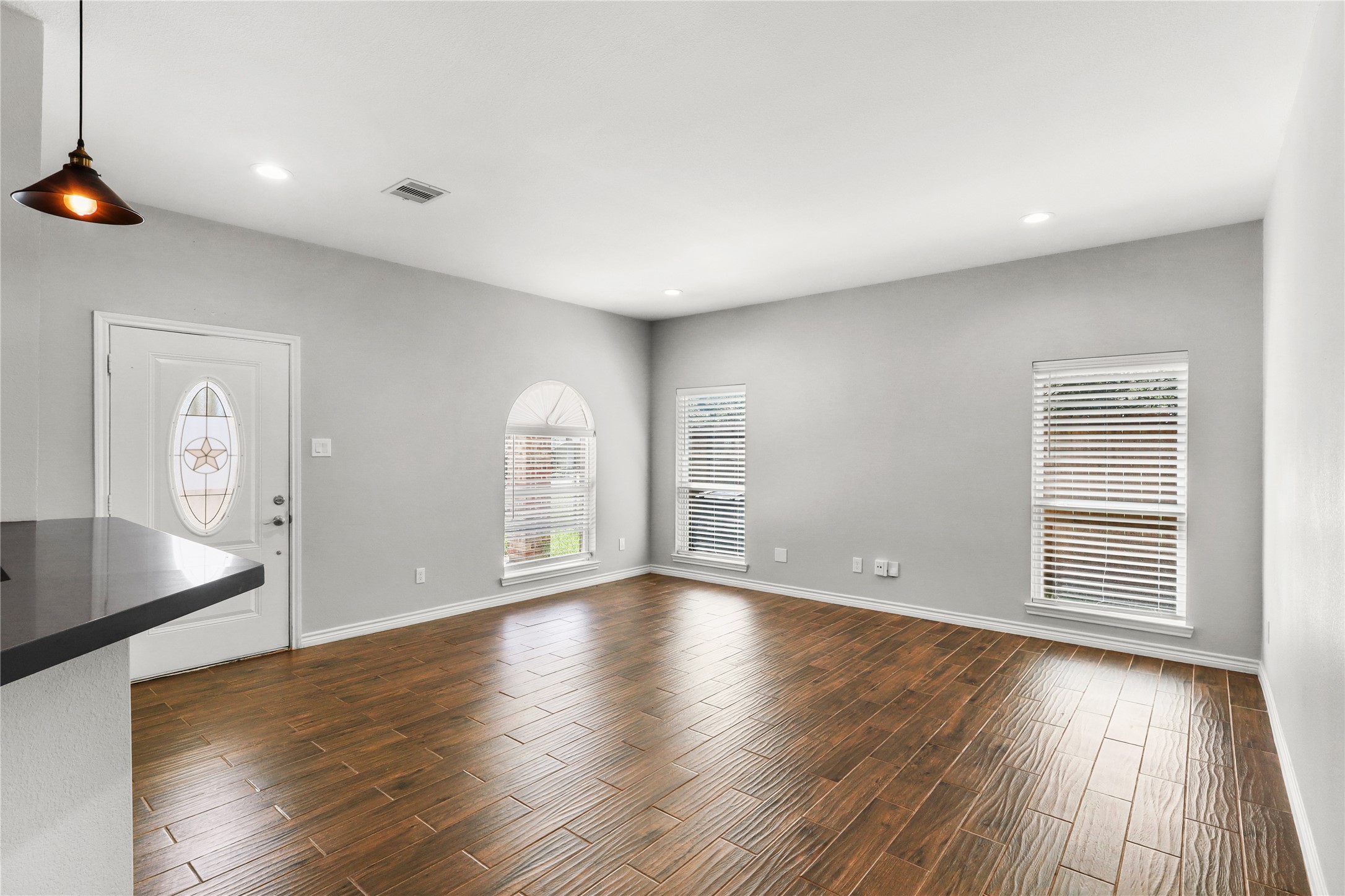 507 E Foley Street Property Photo 13