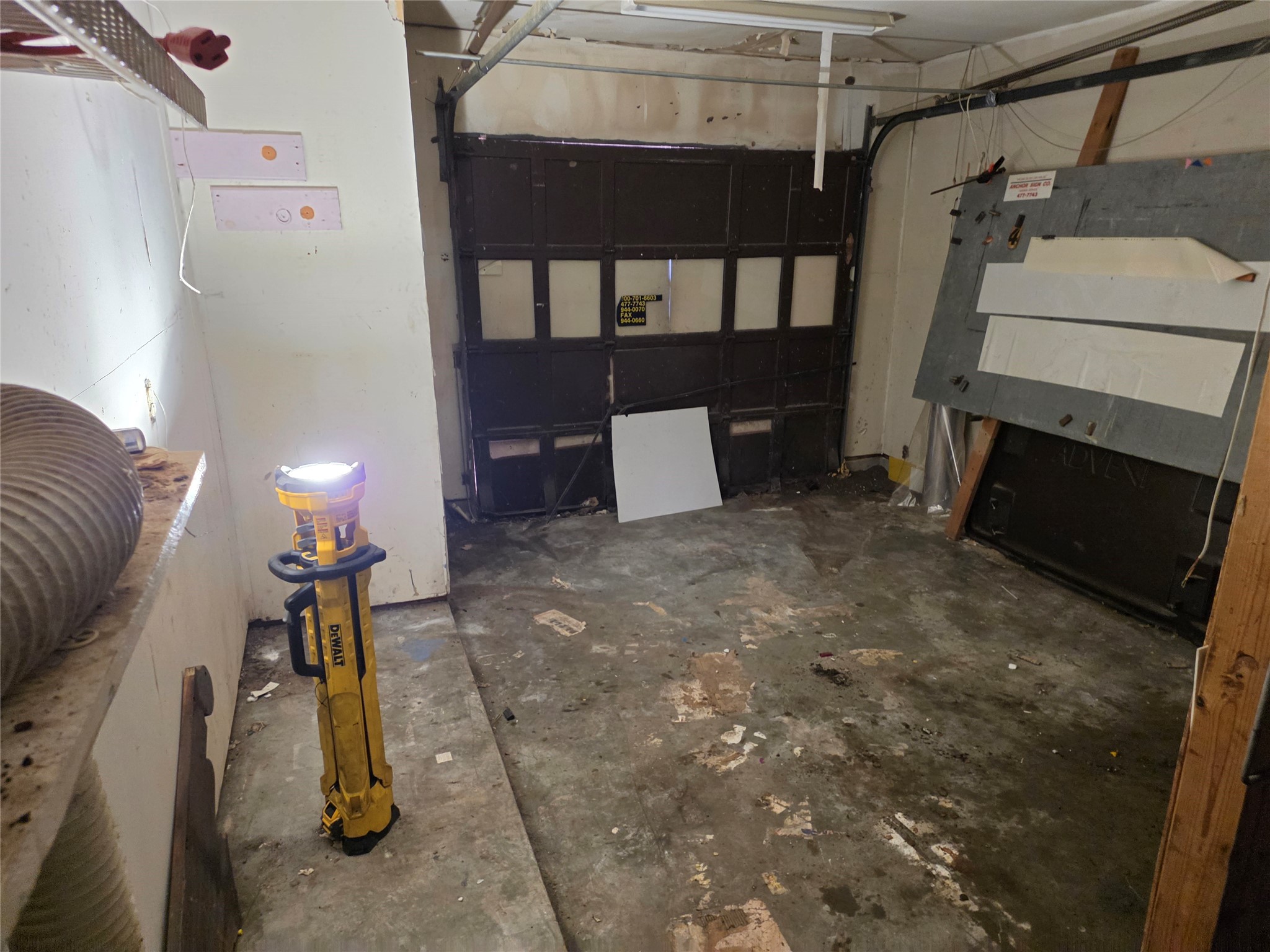 907 Avenue M Property Photo 3