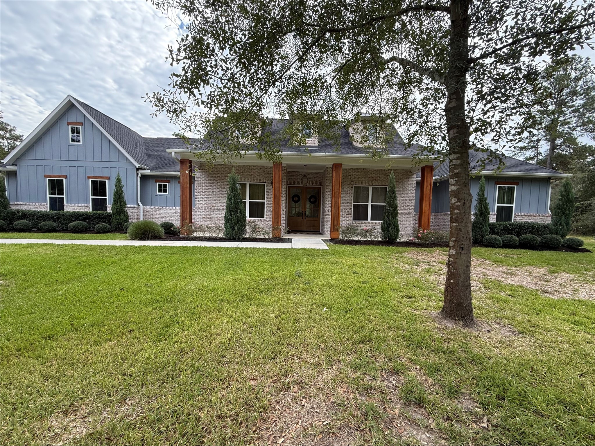 15624 Fire Sky Road Property Photo 3