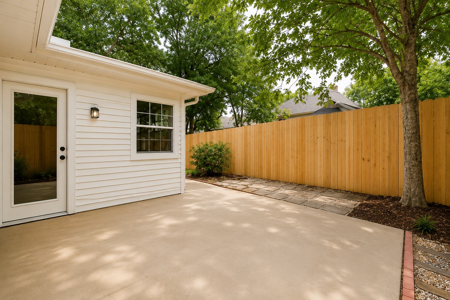 8118 Brinkworth Lane Property Photo 29
