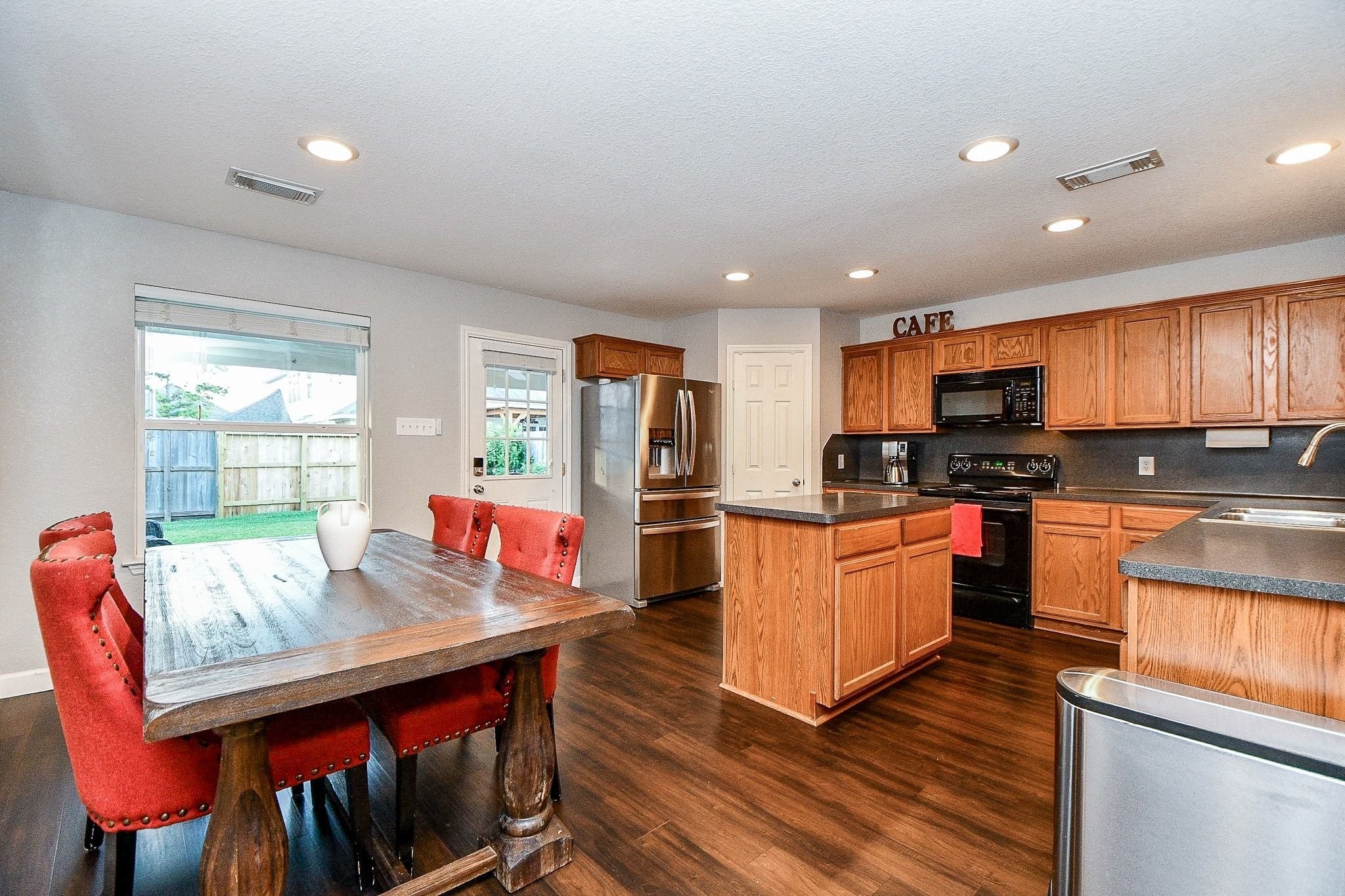 2034 Creek Shore Lane Property Photo 12