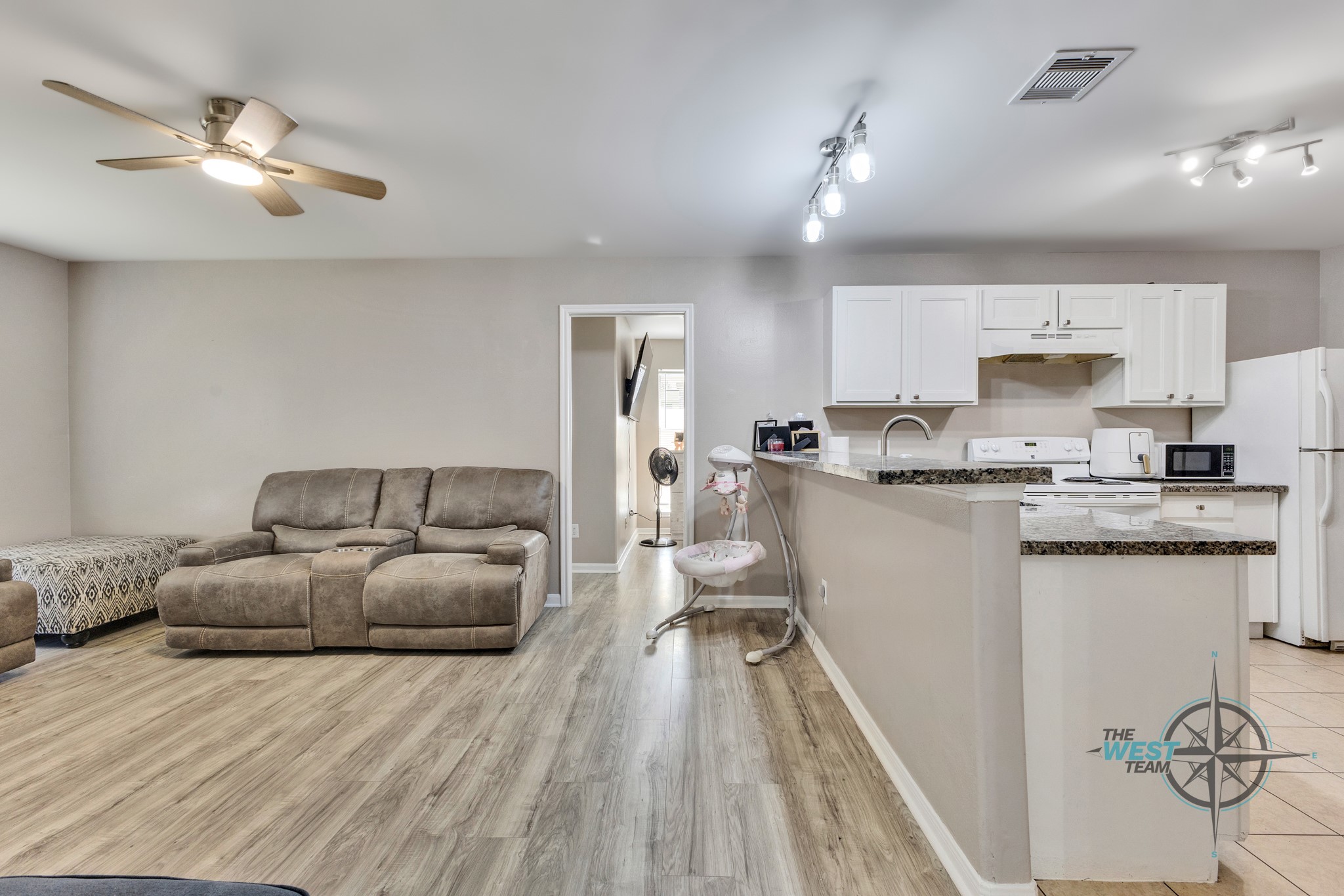 8825 E Buffalo Circle Property Photo 3